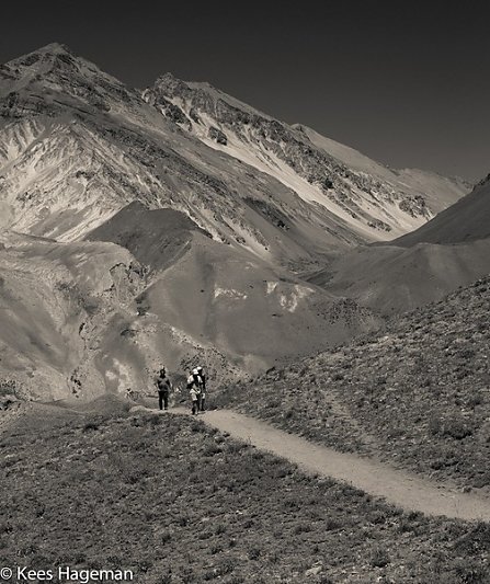 L1004797-1-BorderMaker.jpg