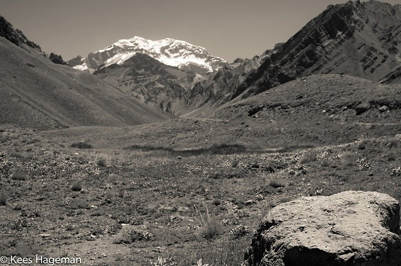 L1004801-1-BorderMaker.jpg