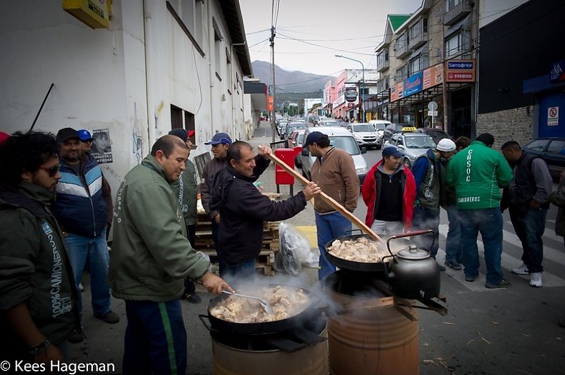 L1004040-1-BorderMaker.jpg