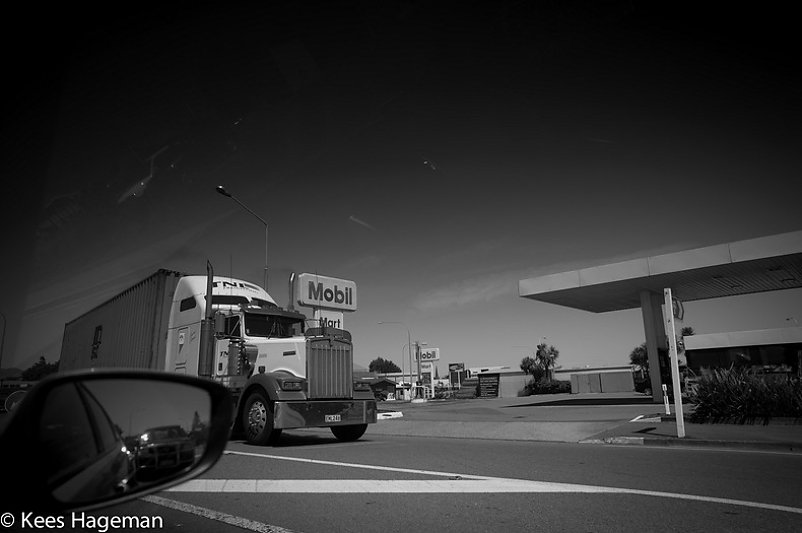 L1001500-6-BorderMaker.jpg
