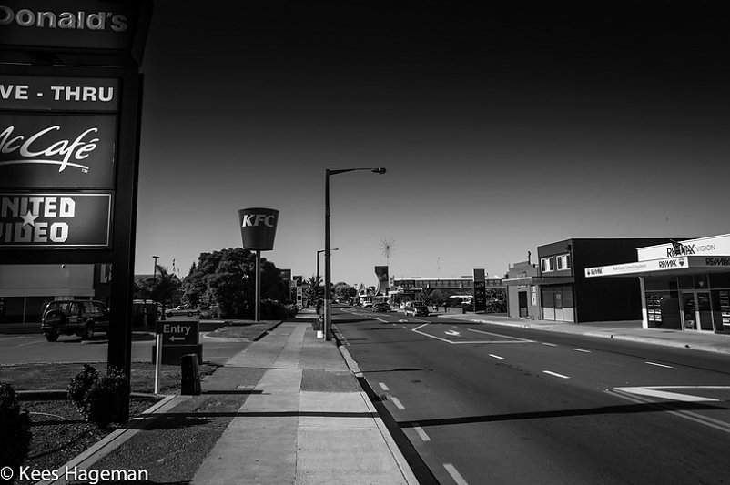 L1001581-6-BorderMaker.jpg