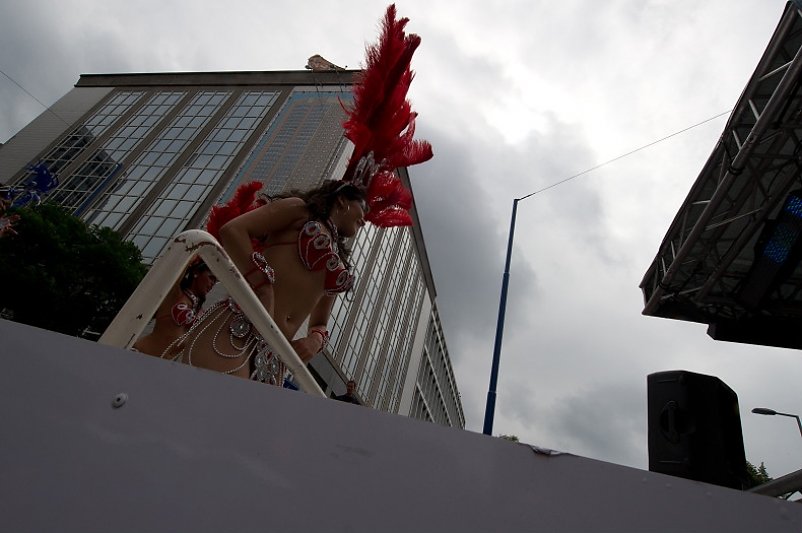DSC-5244-border.jpg