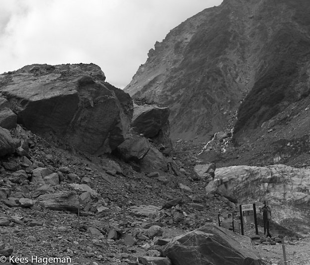 L1002267-8-BorderMaker.jpg