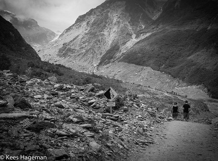 L1002306-8-BorderMaker.jpg