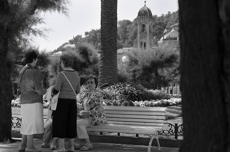 DSC-3179-border.jpg