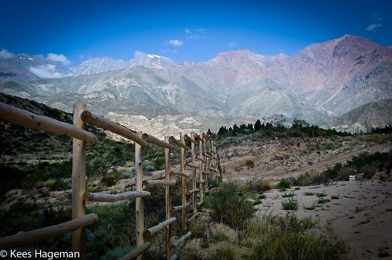 L1005043-1-BorderMaker.jpg