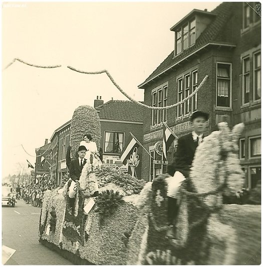 opa-1-van-1-23.jpg