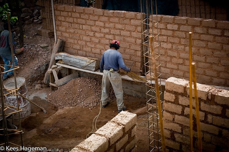 L1005880-1-BorderMaker.jpg