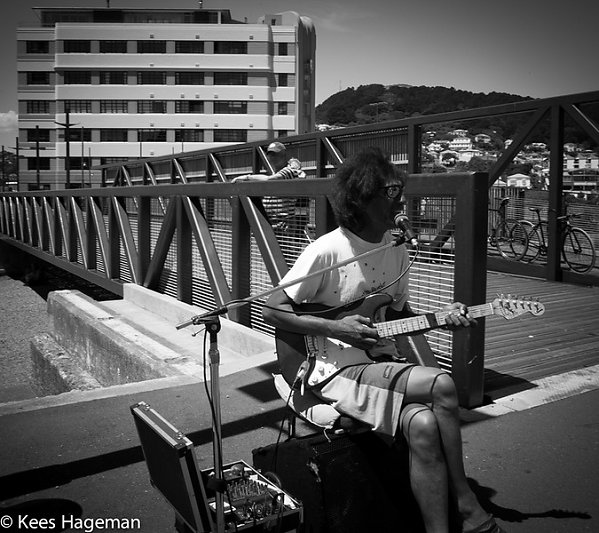 L1001051-6-BorderMaker.jpg
