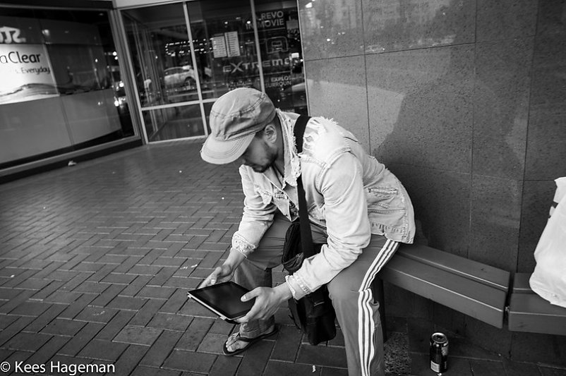 L1001240-6-BorderMaker.jpg