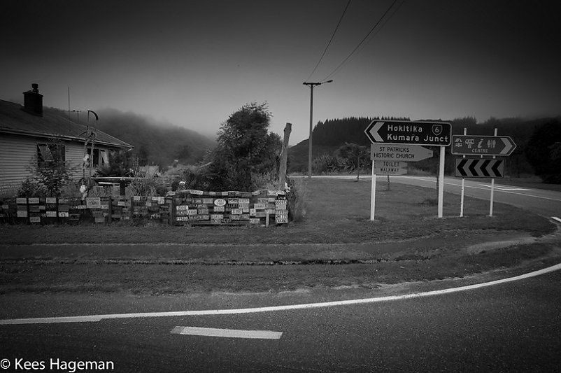 L1002007-9-BorderMaker.jpg