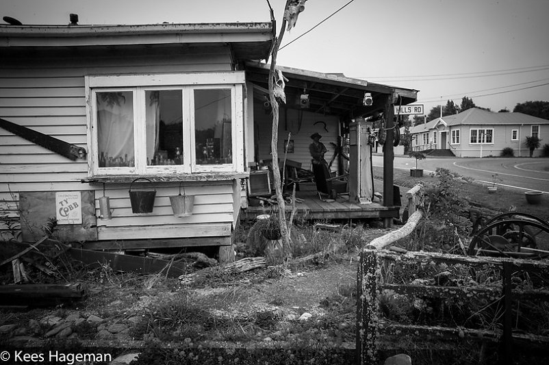 L1002015-9-BorderMaker.jpg