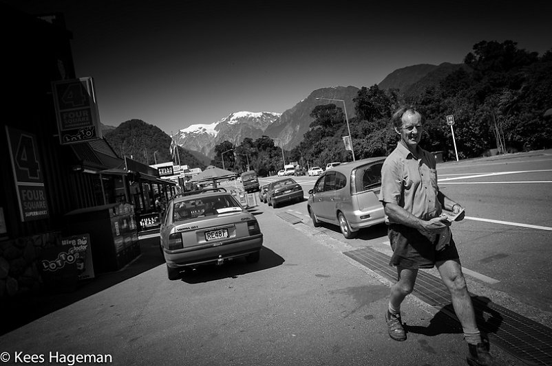 L1002056-9-BorderMaker.jpg